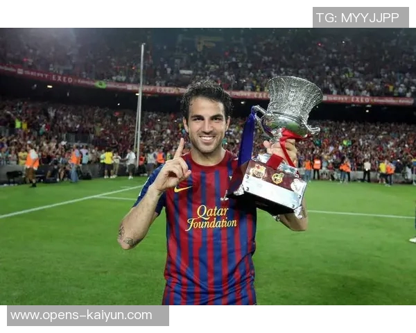 巴萨与青训中卫法雷续约，新合同延长至2028年，未来可期